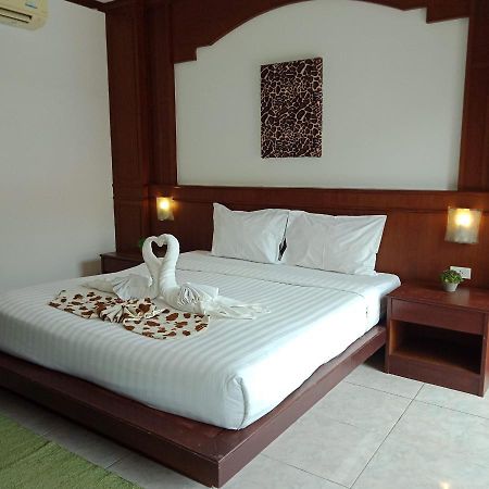 New Forest Patong Exterior foto