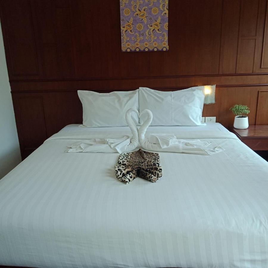New Forest Patong Exterior foto